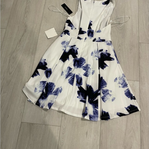 Lulus dress women size s - Picture 3 of 7